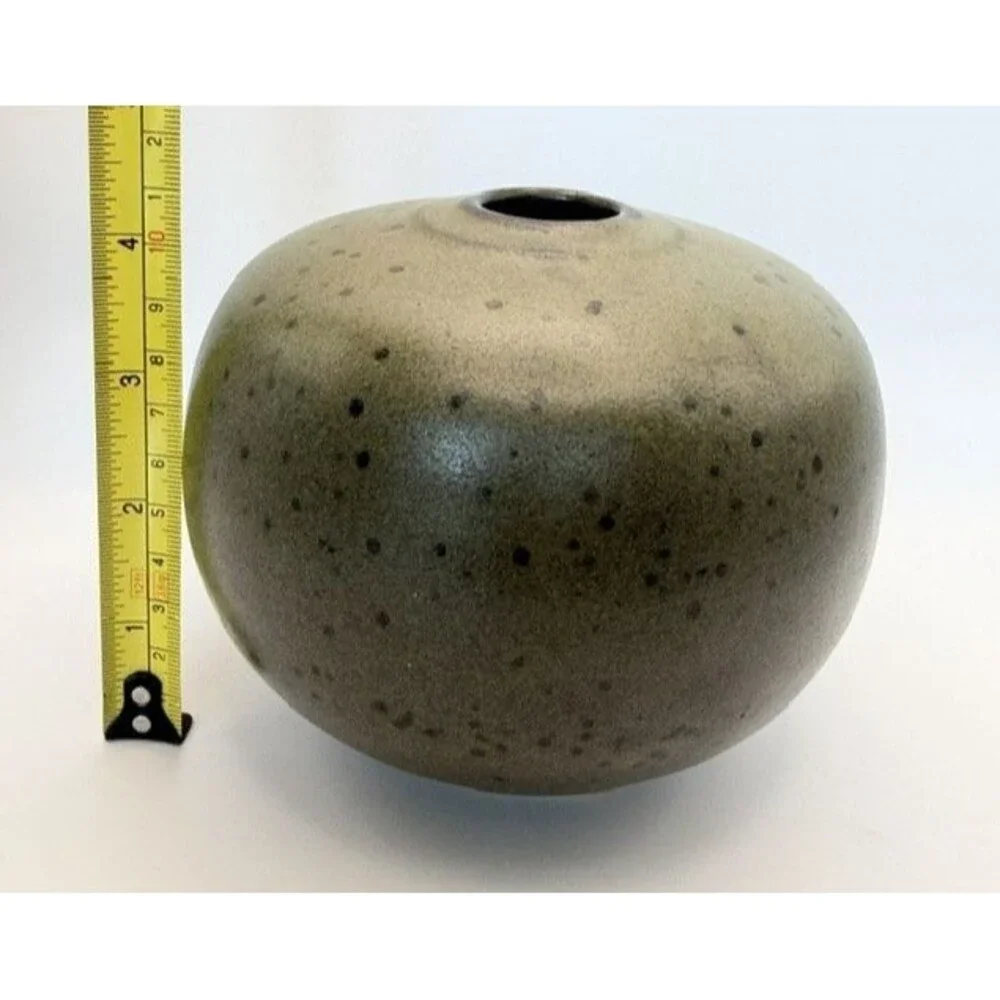 Hand Made Round Bud Vase Green Speckled Sphere Glazed Pottery 4